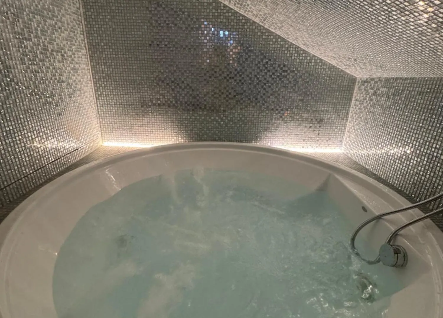 Isola Suites Milan