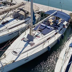 Charming Sailing Boat - Le Dimore Di Ines Botel Bari