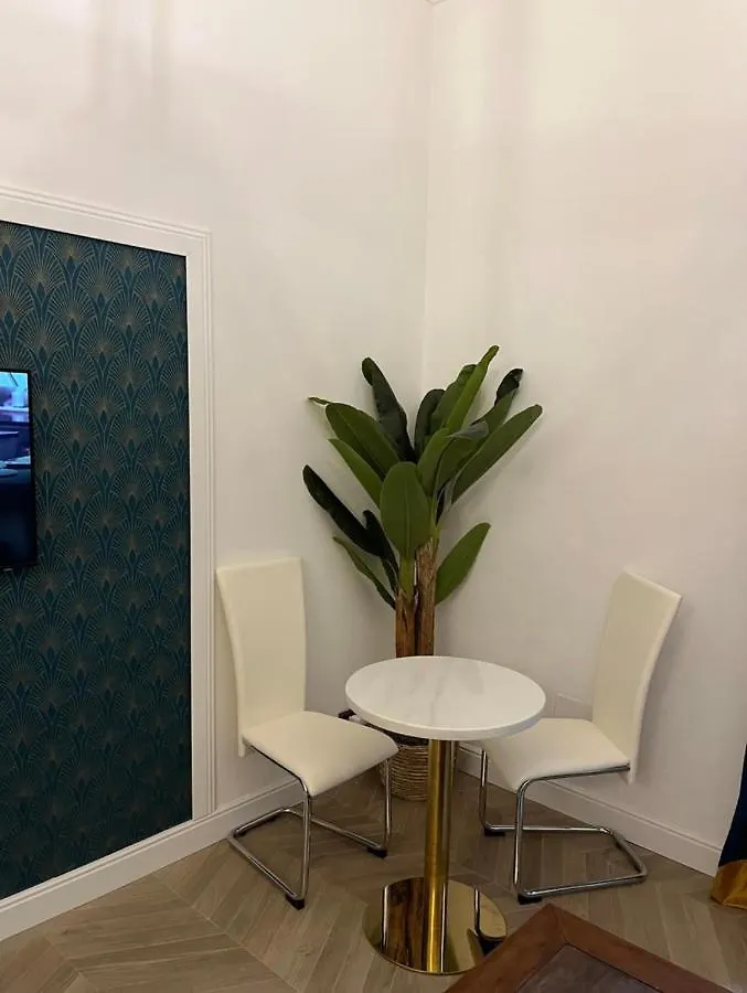 Isola Suites 밀라노 0*,  이탈리아