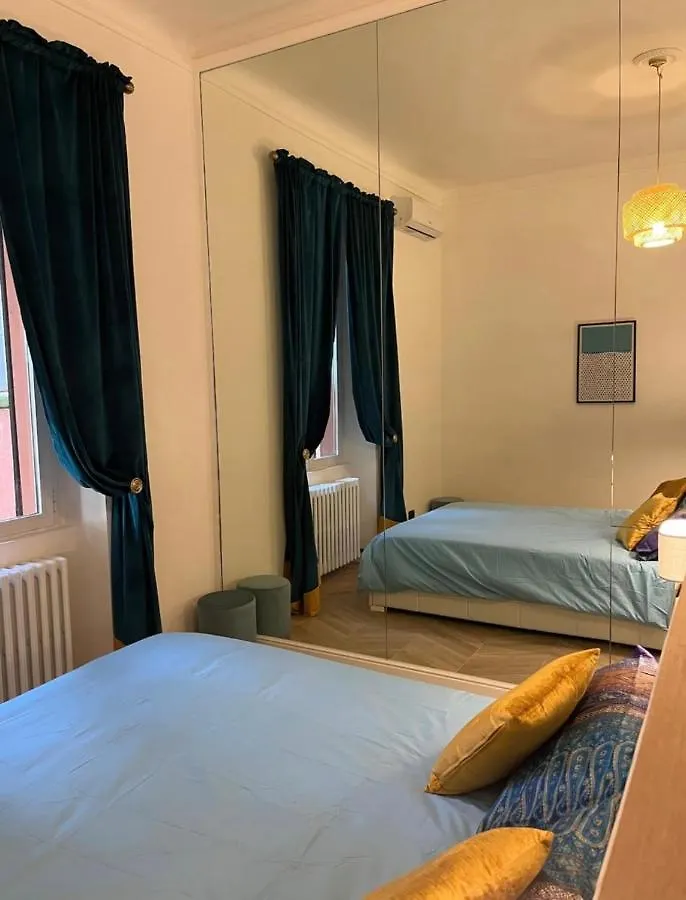 Isola Suites Milan 0*,
